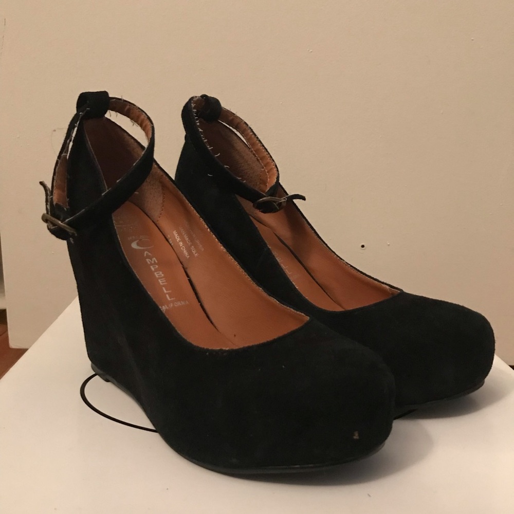 Suede wedges